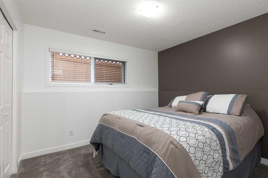 









39


Bluefox

Boulevard North,
Lethbridge,




AB
T1H 5Z8

