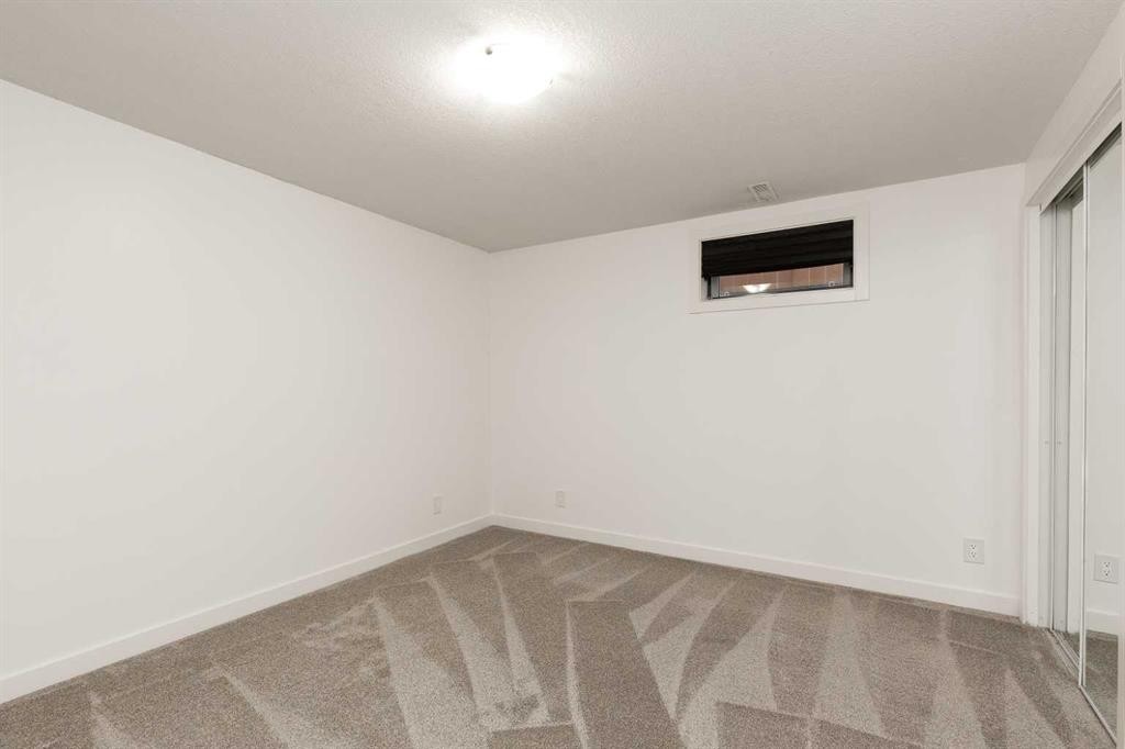









39


Bluefox

Boulevard North,
Lethbridge,




AB
T1H 5Z8

