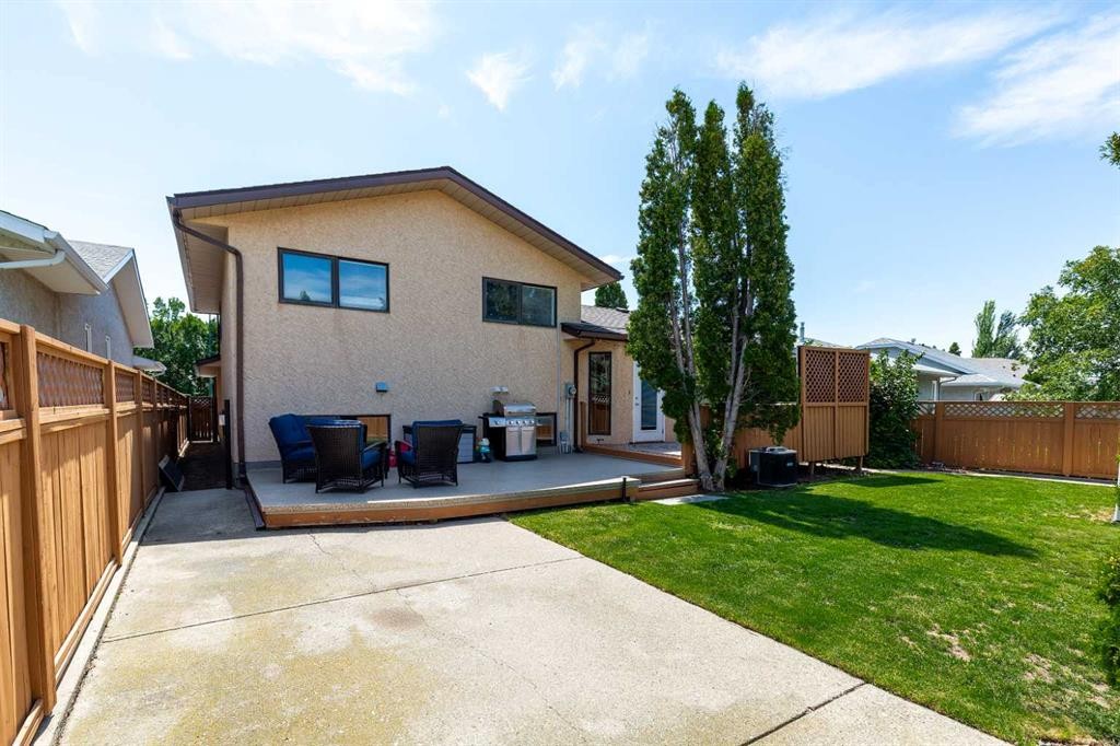 









39


Bluefox

Boulevard North,
Lethbridge,




AB
T1H 5Z8

