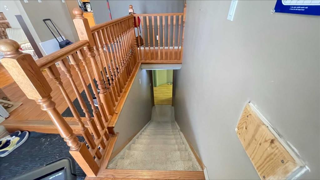 









194


Pensacola

Court West,
Lethbridge,




AB
T1K 4R6

