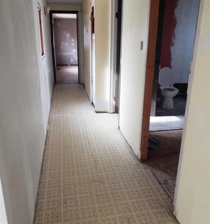 









4806


6

Street,
Coalhurst,




AB
T0L 0V0

