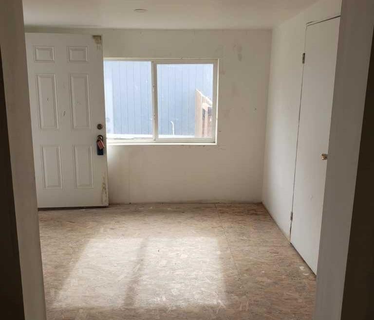 









4806


6

Street,
Coalhurst,




AB
T0L 0V0

