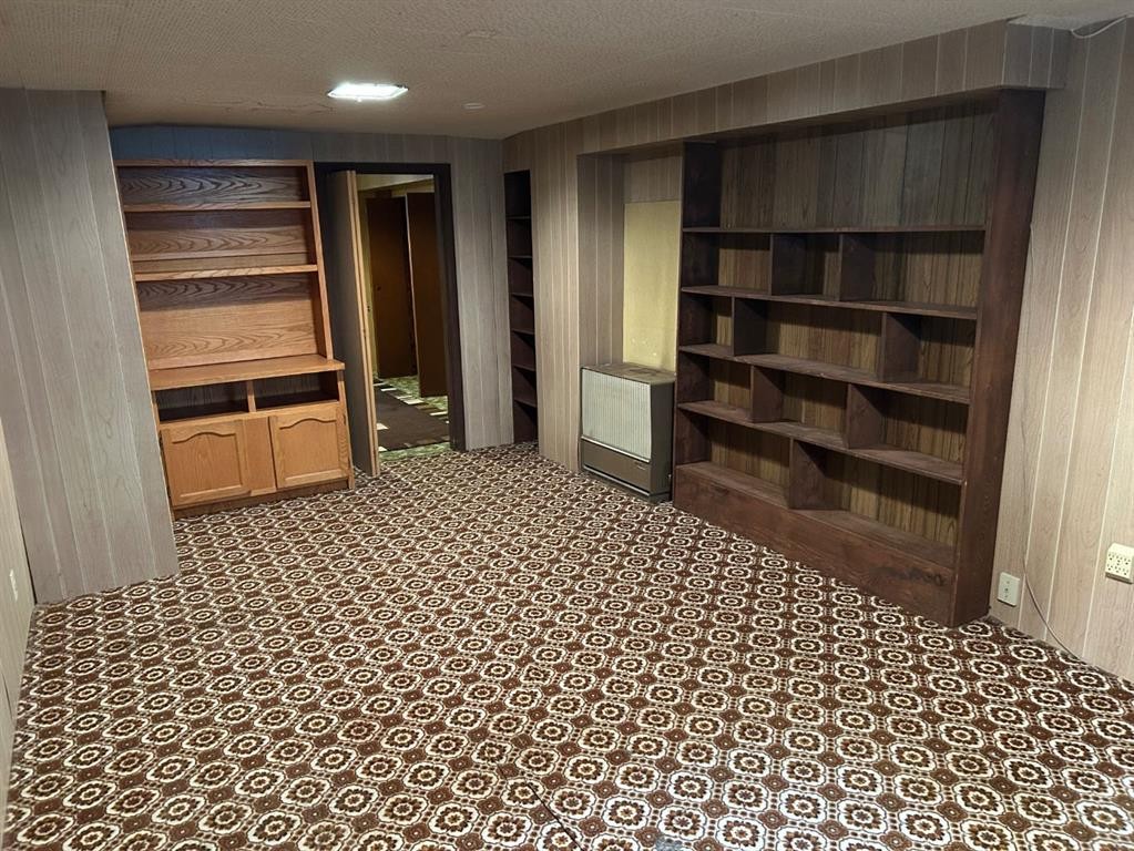 









208


23

Street South,
Lethbridge,




AB
T1J 3M6

