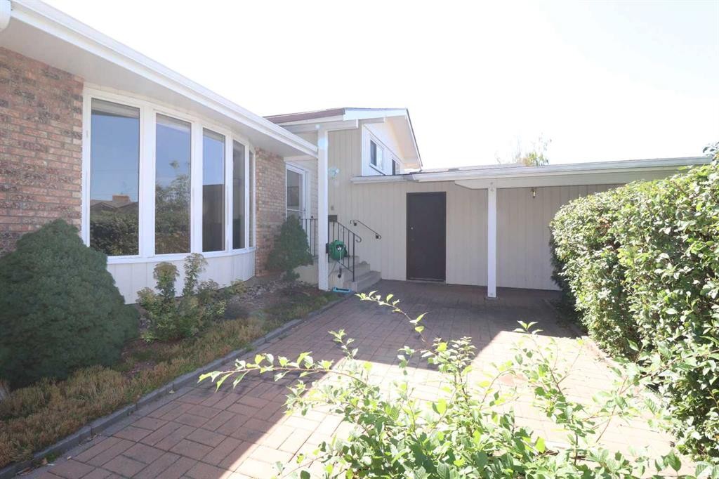 









1023


Cameron

Road South,
Lethbridge,




AB
T1K 4K6

