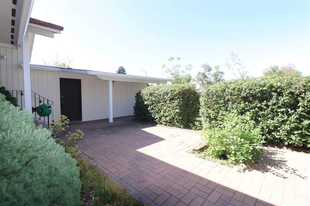 









1023


Cameron

Road South,
Lethbridge,




AB
T1K 4K6

