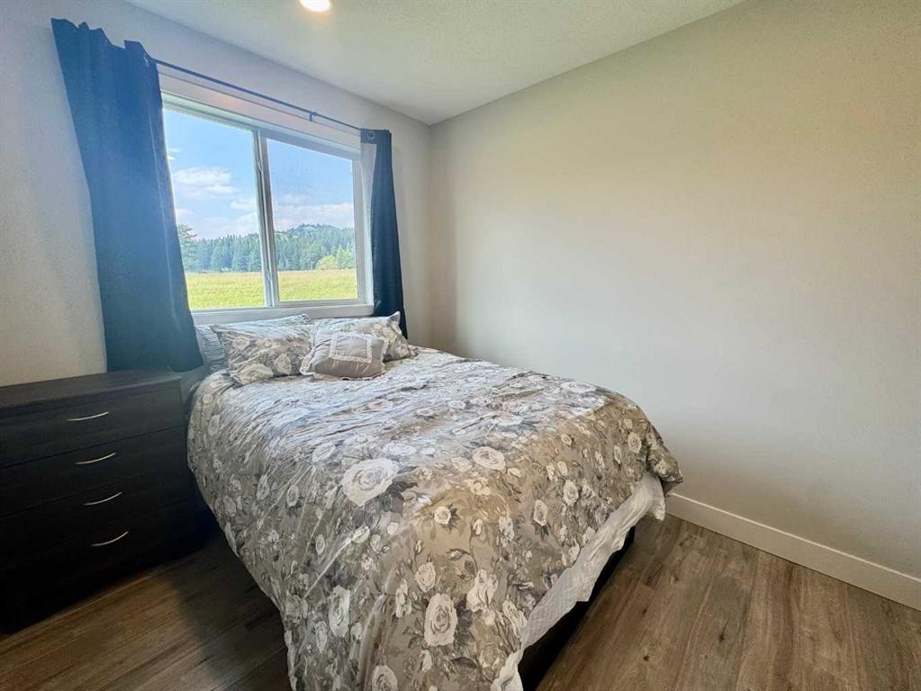 









21426


29

Avenue,
Bellevue,




AB
T0K 0C0

