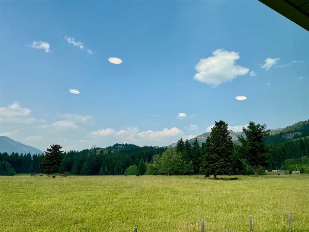 









21426


29

Avenue,
Bellevue,




AB
T0K 0C0

