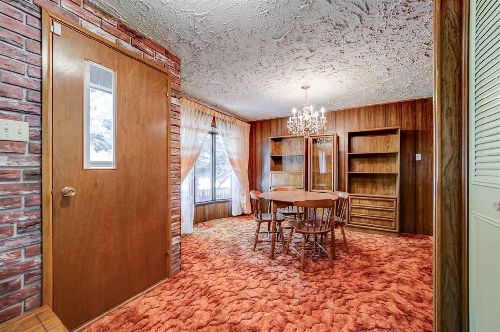 









901


230

Street,
Hillcrest,




AB
T0K1C0

