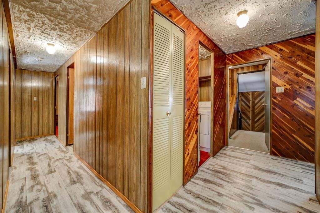 









901


230

Street,
Hillcrest,




AB
T0K1C0

