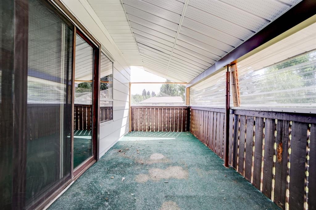 









901


230

Street,
Hillcrest,




AB
T0K1C0

