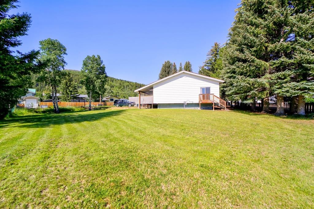 









901


230

Street,
Hillcrest,




AB
T0K1C0

