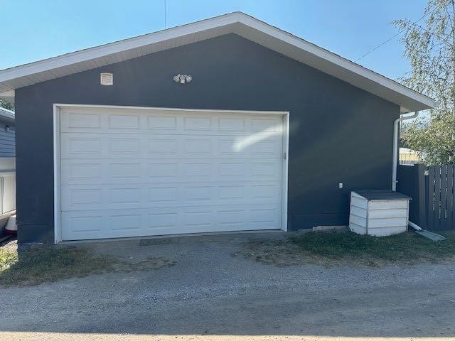 









11945


21

Avenue,
Blairmore,




AB
T0K0E0

