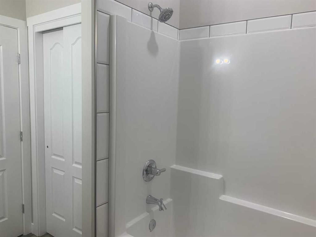 









325


5

Street,
Vauxhall,




AB
T0K2K0

