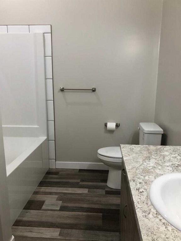 









325


5

Street,
Vauxhall,




AB
T0K2K0

