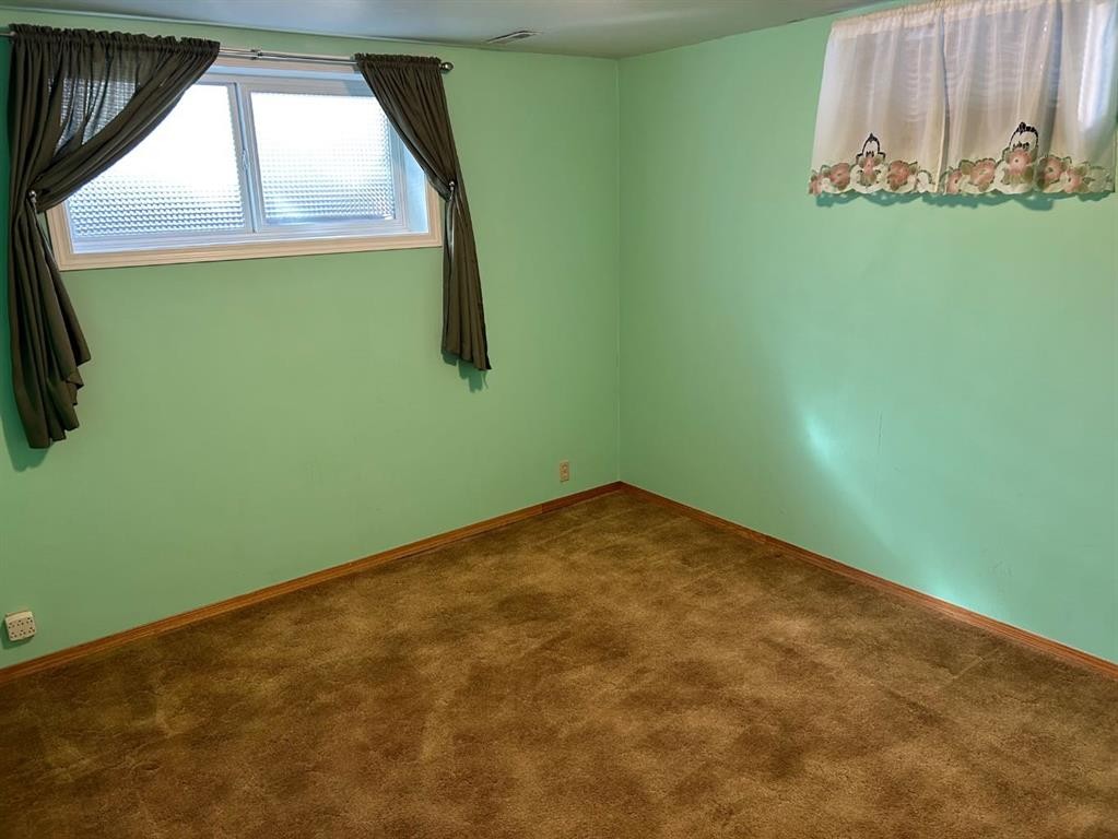 









343


Laval

Boulevard West,
Lethbridge,




AB
T1K 3W6

