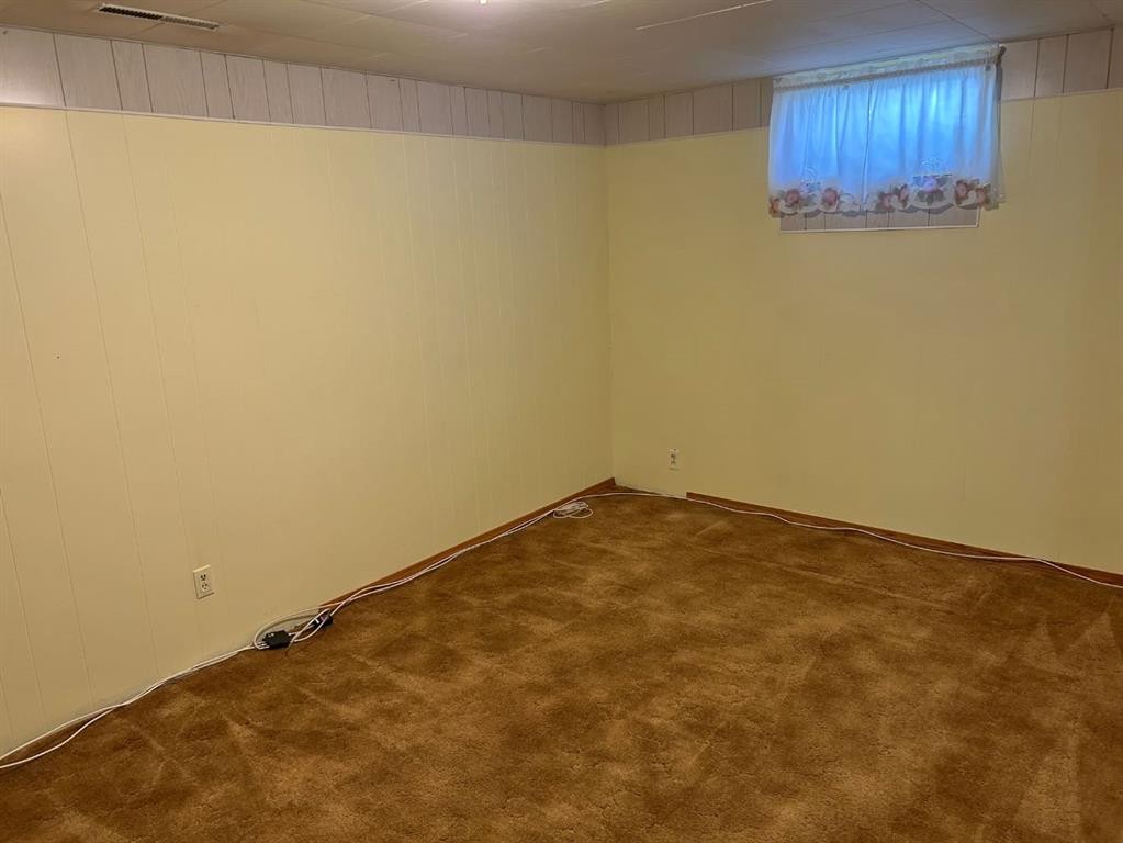 









343


Laval

Boulevard West,
Lethbridge,




AB
T1K 3W6

