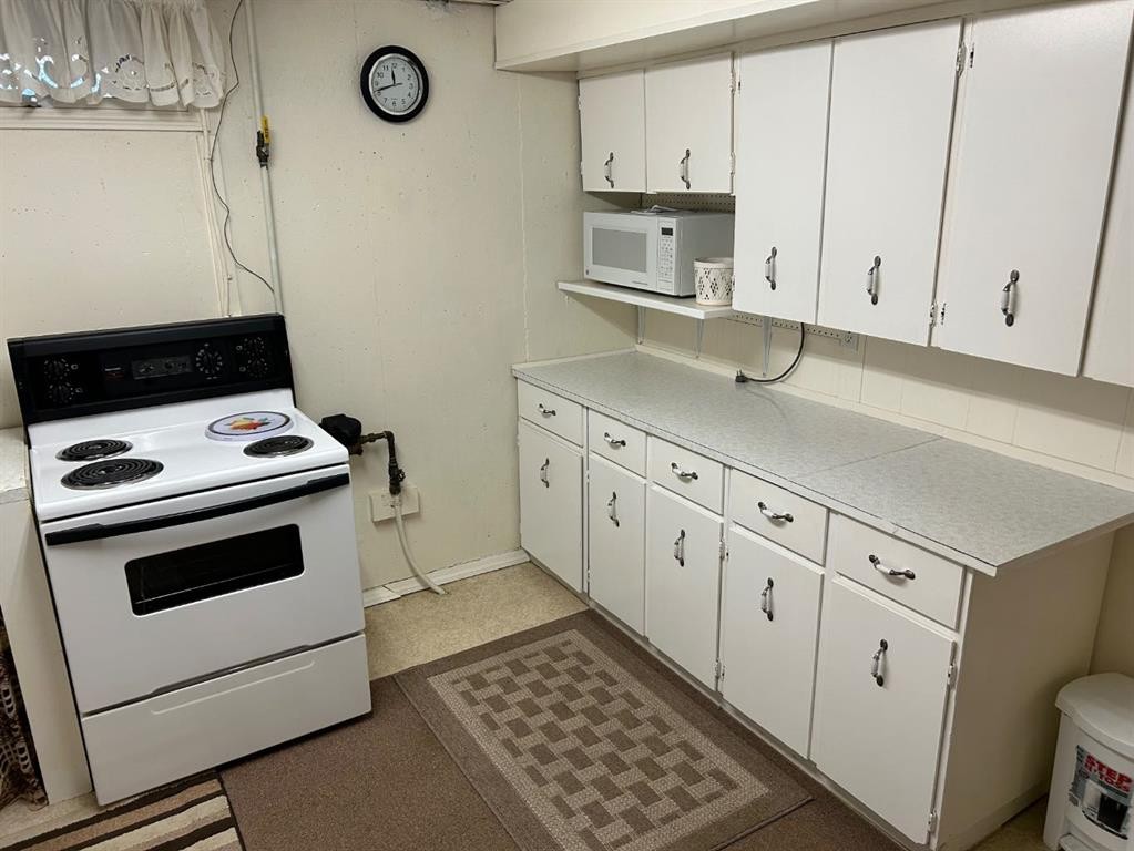 









343


Laval

Boulevard West,
Lethbridge,




AB
T1K 3W6

