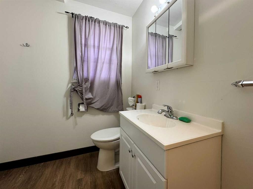 









537


23

Street South,
Lethbridge,




AB
T1J 3M9

