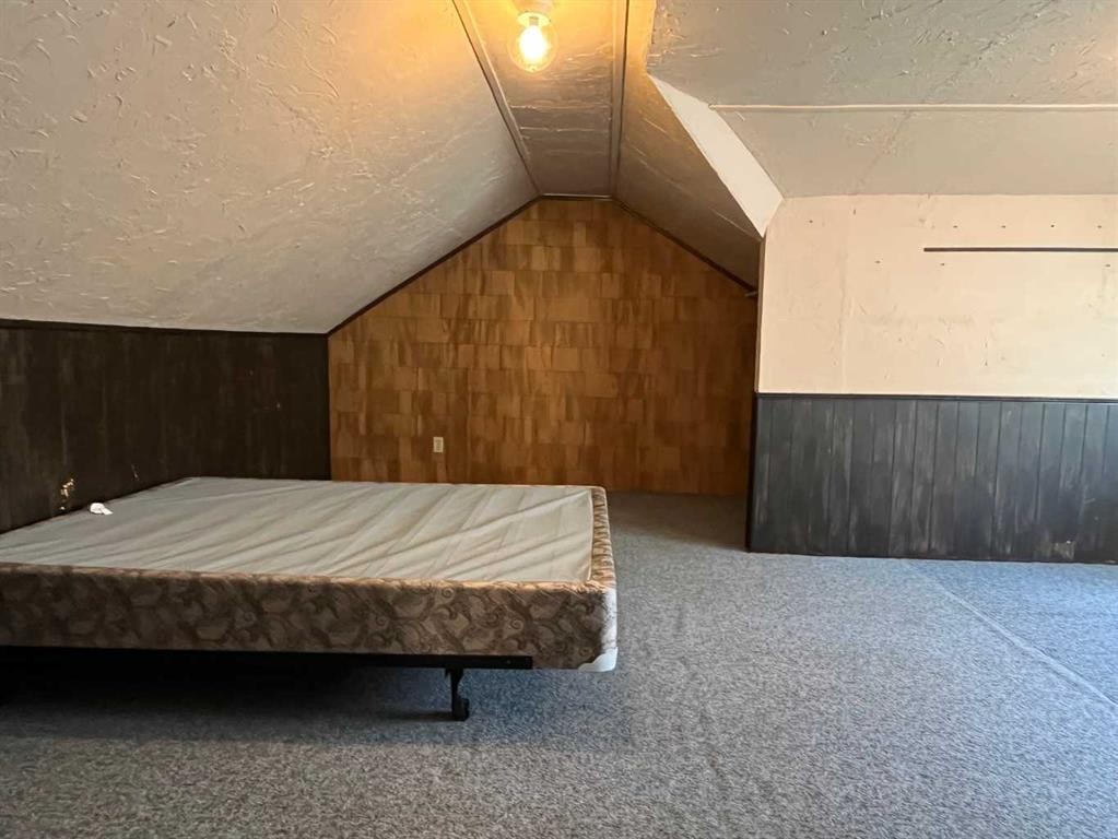 









75


Center

Street,
Glenwood,




AB
T0K 2R0

