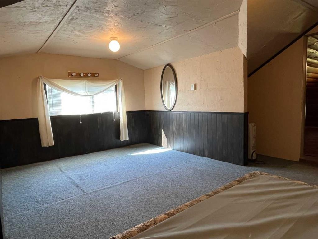 









75


Center

Street,
Glenwood,




AB
T0K 2R0

