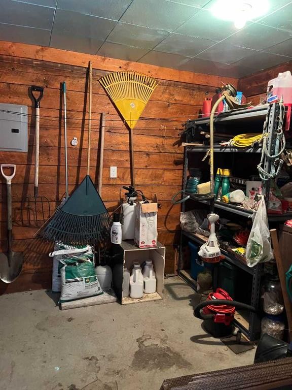 









75


Center

Street,
Glenwood,




AB
T0K 2R0

