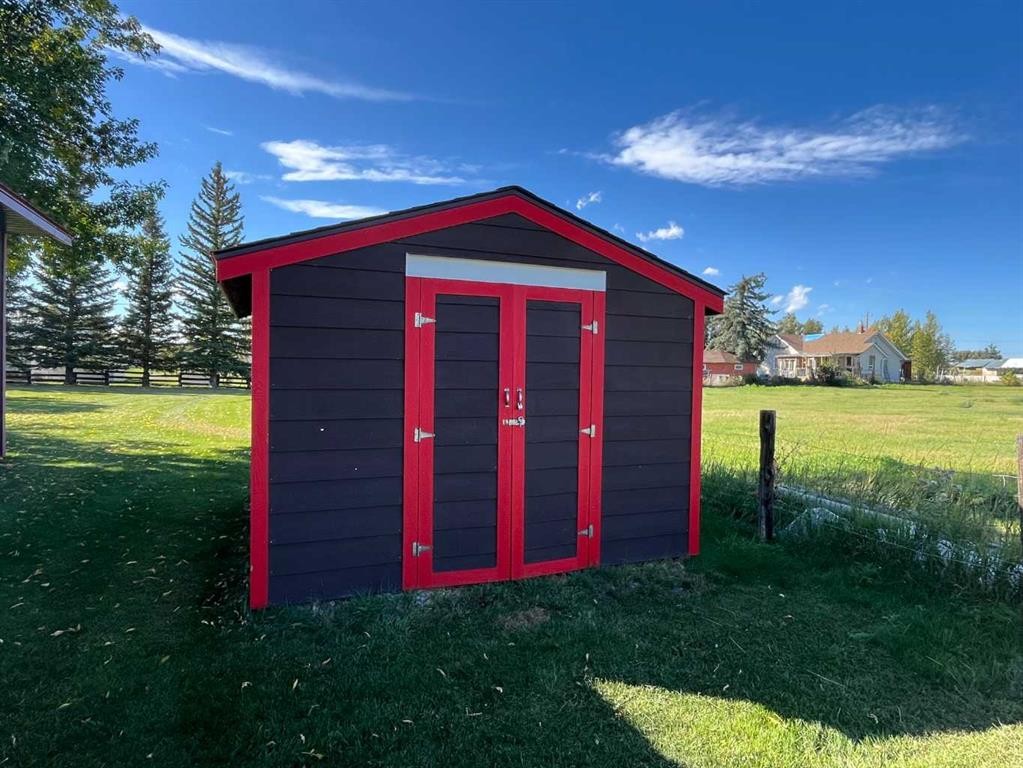 









75


Center

Street,
Glenwood,




AB
T0K 2R0

