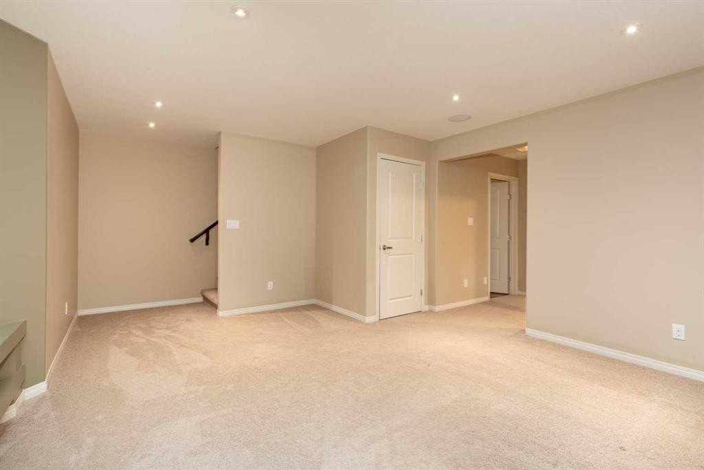 









94


Keystone

Terrace West,
Lethbridge,




AB
T1J 2A1

