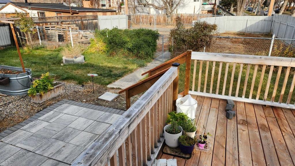 









723


9

Avenue South,
Lethbridge,




AB
T1J 1T3

