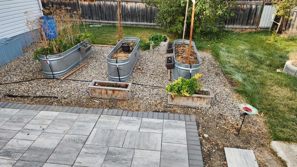 









723


9

Avenue South,
Lethbridge,




AB
T1J 1T3

