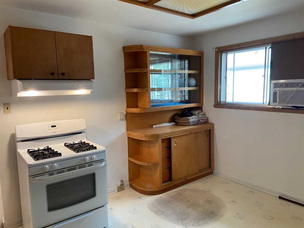 









629


Stafford

Drive North,
Lethbridge,




AB
T1H 2B3

