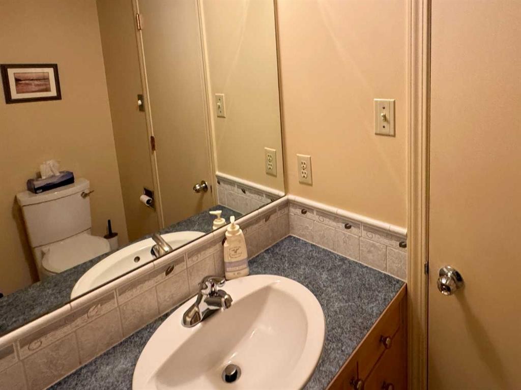 









2231


19

Street South,
Lethbridge,




AB
T1K 2C6

