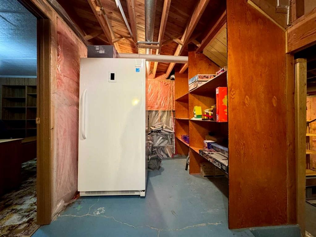 









2231


19

Street South,
Lethbridge,




AB
T1K 2C6

