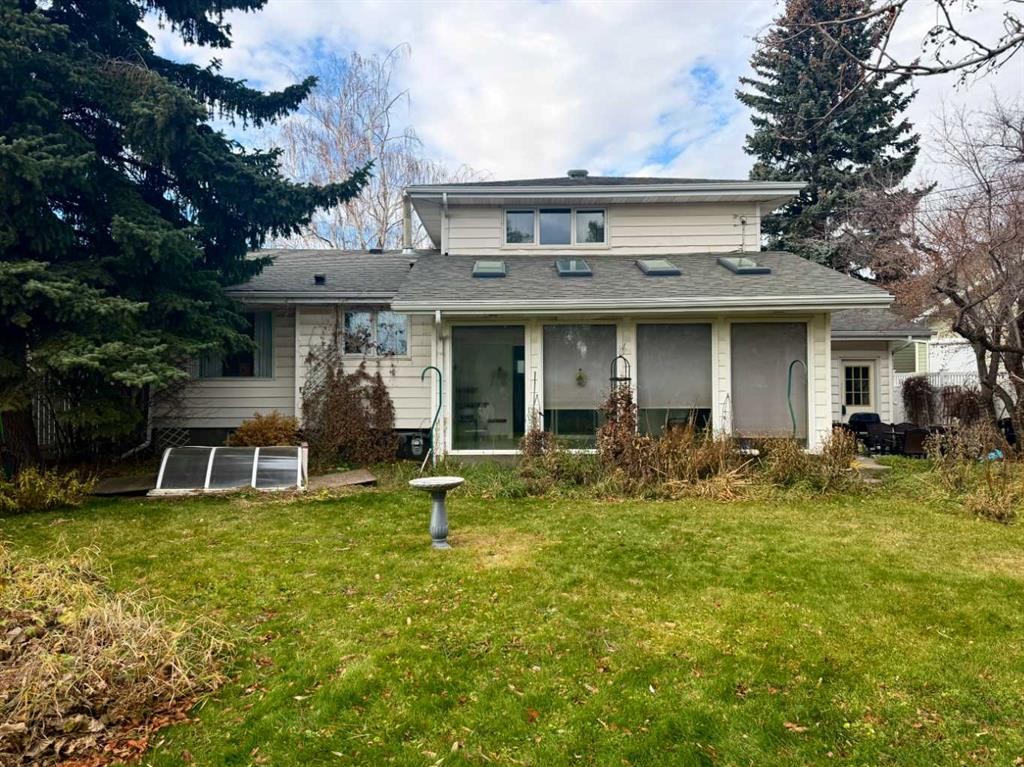 









2231


19

Street South,
Lethbridge,




AB
T1K 2C6

