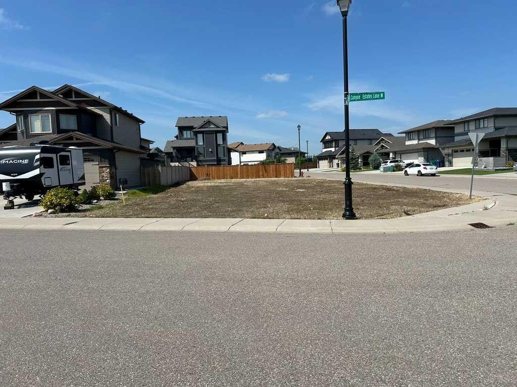 









14


Canyon Estates Lane W

,
Lethbridge,







AB
T1K 5W7

