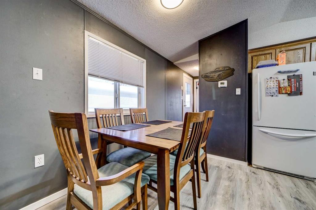 









308


Station

Boulevard,
Coaldale,




AB
T1M 1P6

