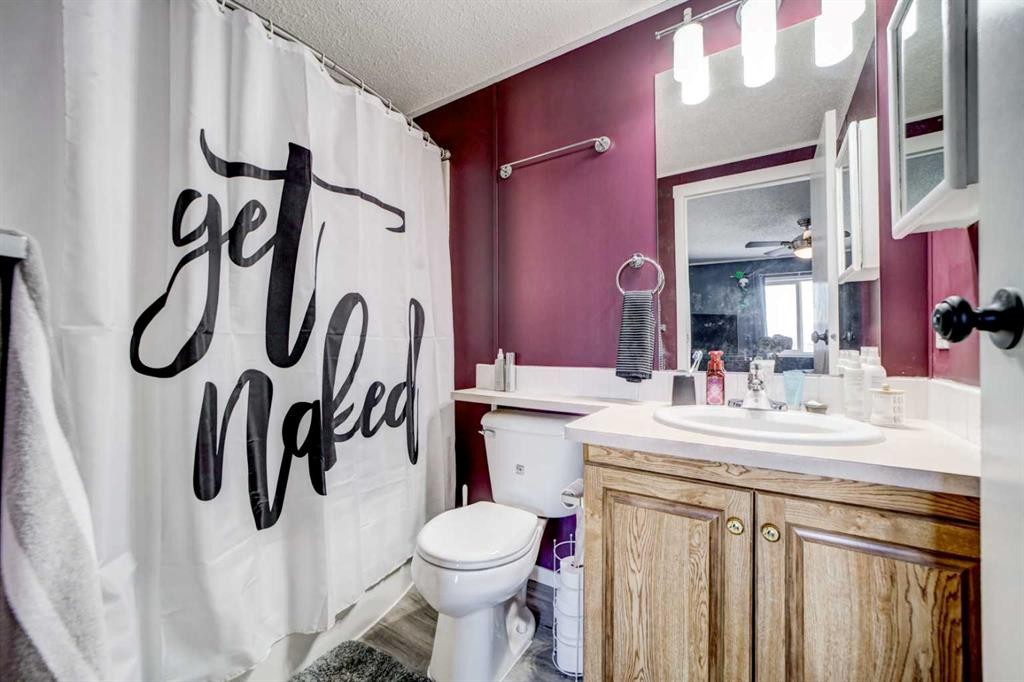 









308


Station

Boulevard,
Coaldale,




AB
T1M 1P6

