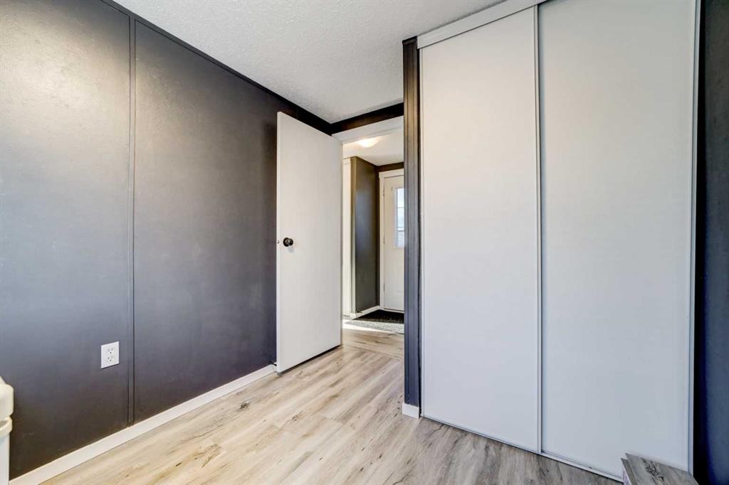 









308


Station

Boulevard,
Coaldale,




AB
T1M 1P6

