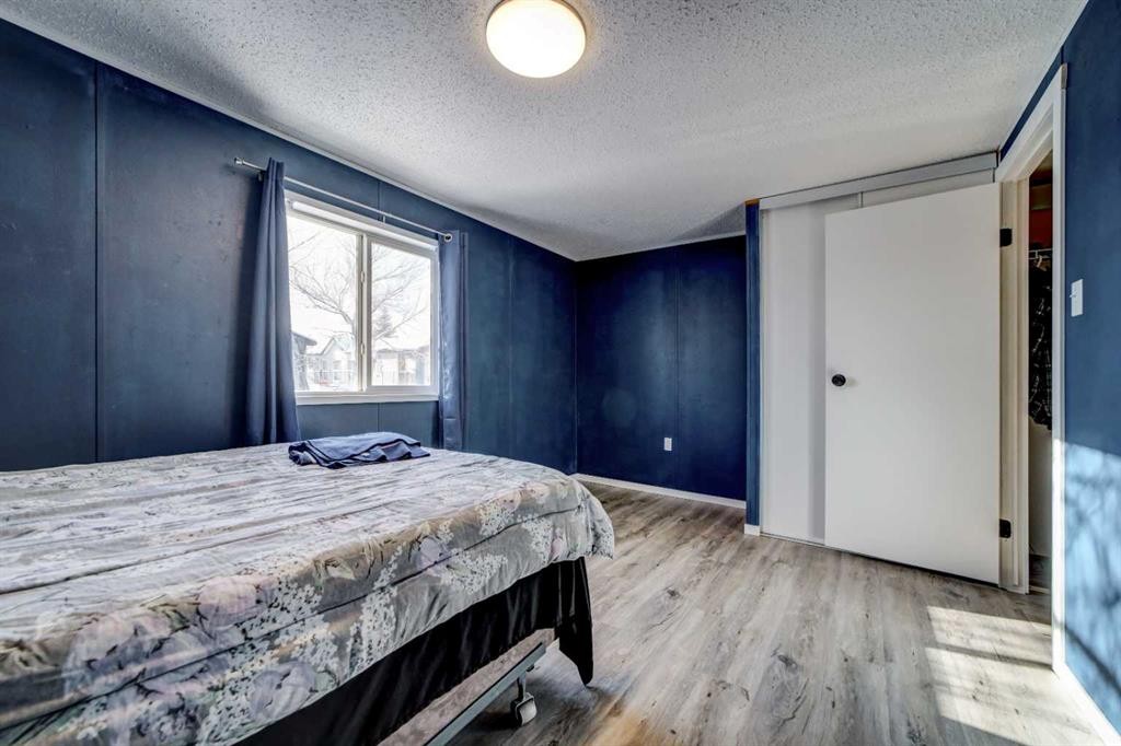 









308


Station

Boulevard,
Coaldale,




AB
T1M 1P6

