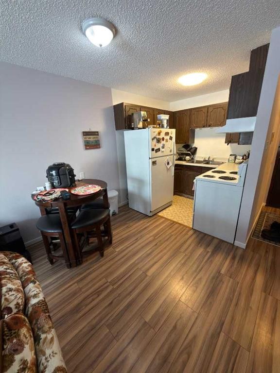 









295


Columbia

Boulevard West, 310A,
Lethbridge,




AB
T1K 4B8

