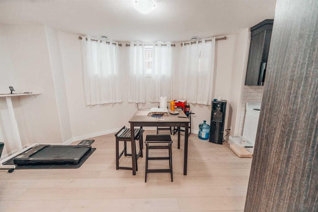 









114


15

Street North,
Lethbridge,




AB
T1H 2X4

