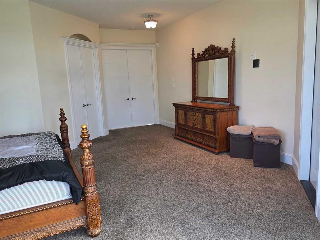 









8


Grasslands

Road,
Rural Taber, M.D. of,




AB
T1G 2C8

