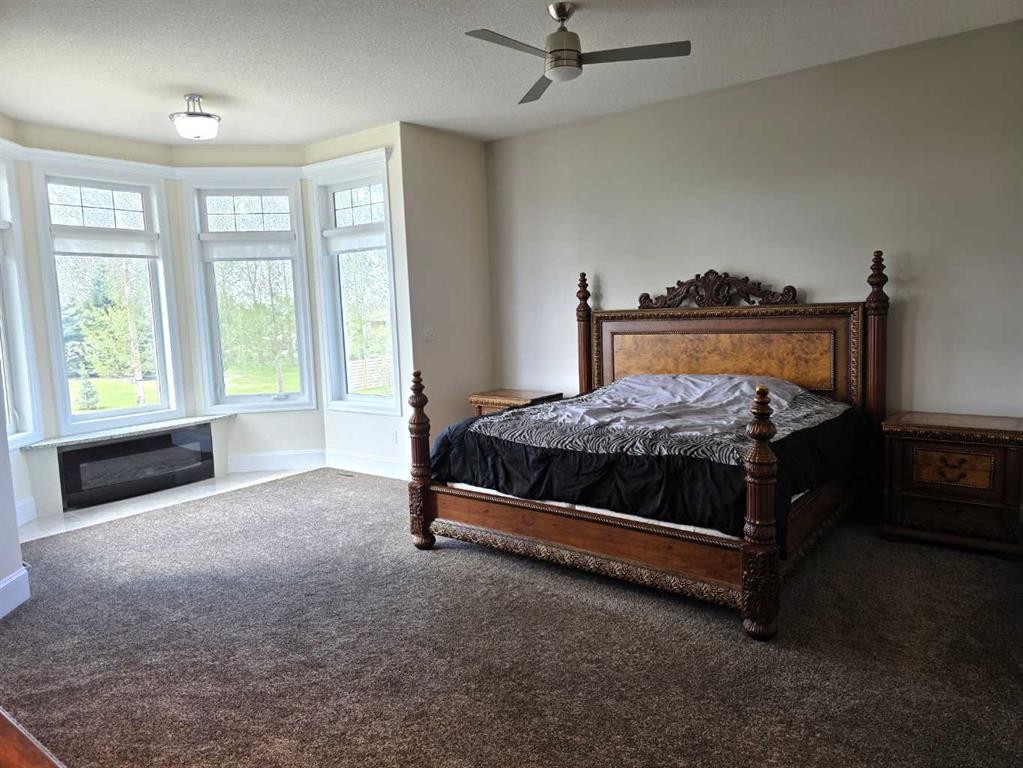 









8


Grasslands

Road,
Rural Taber, M.D. of,




AB
T1G 2C8

