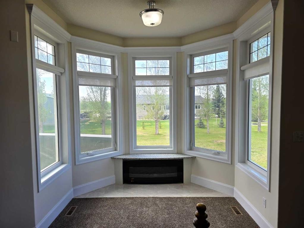 









8


Grasslands

Road,
Rural Taber, M.D. of,




AB
T1G 2C8

