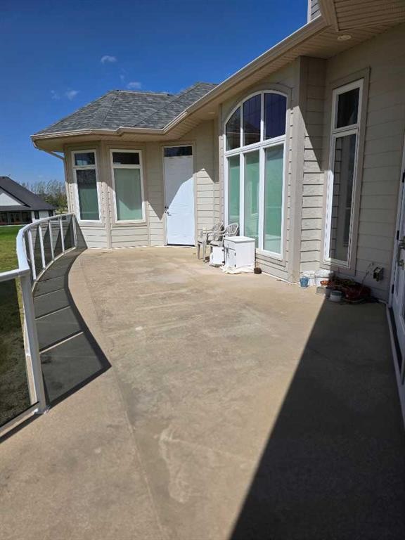 









8


Grasslands

Road,
Rural Taber, M.D. of,




AB
T1G 2C8


