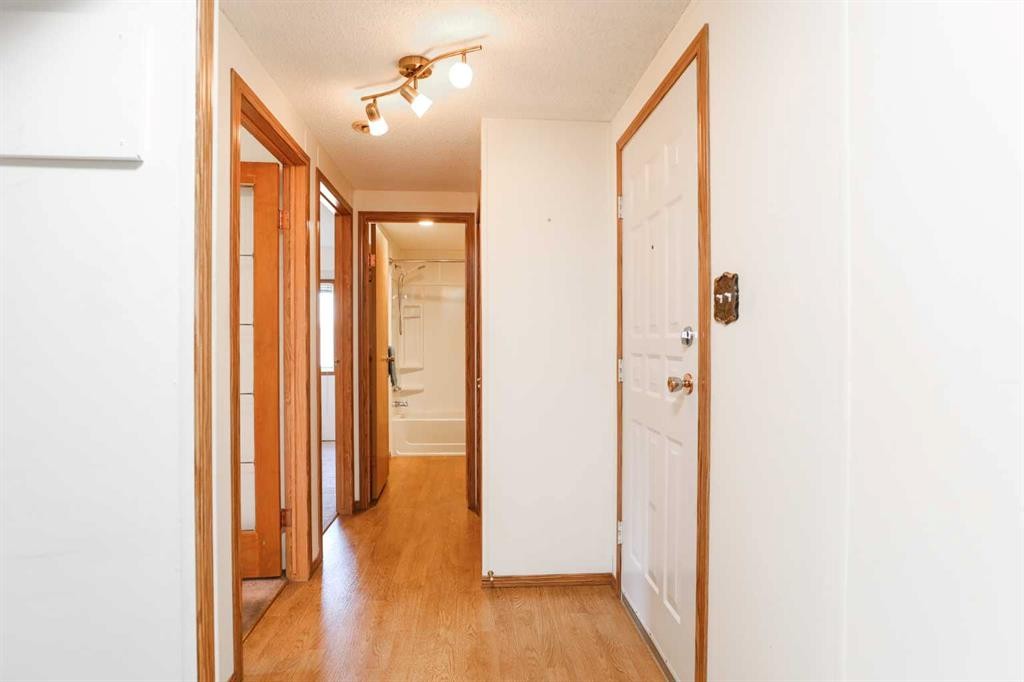 









3019


31 Street South

 South,
Lethbridge,




AB
T1K 6S9

