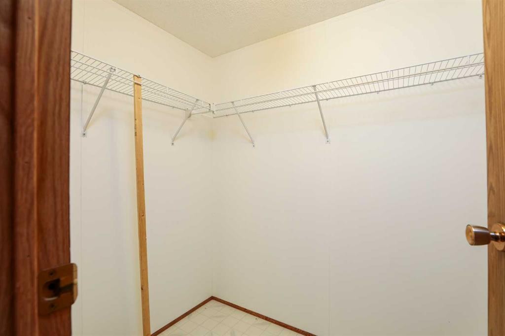 









3019


31 Street South

 South,
Lethbridge,




AB
T1K 6S9

