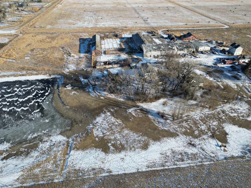 









24 213032


Twp Rd. 94

,
Rural Lethbridge County,







AB
T1J 5R2

