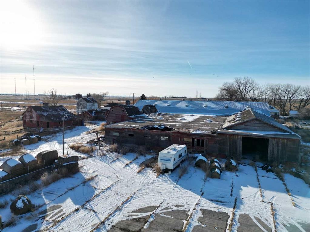 









24 213032


Twp Rd. 94

,
Rural Lethbridge County,







AB
T1J 5R2

