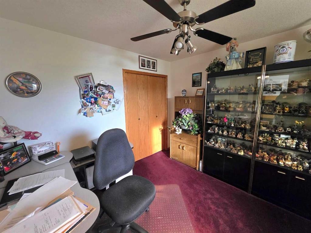 









221044


Twp Rd 50

,
Rural Cardston County,







AB
T0K 1J0

