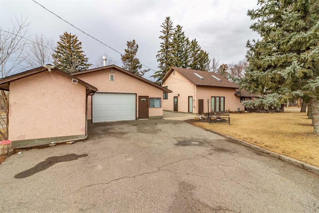 









253


51 Avenue E

,
Claresholm,




AB
T0L 0T0

